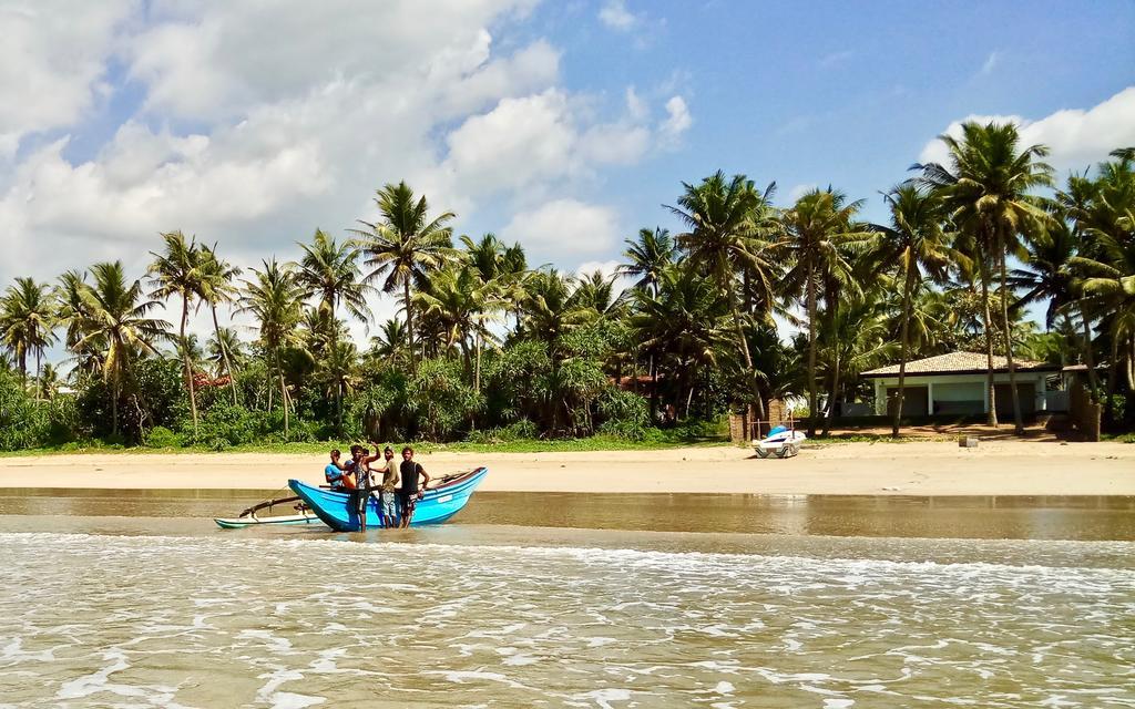 Open Sky Bed & Breakfast Weligama Ngoại thất bức ảnh