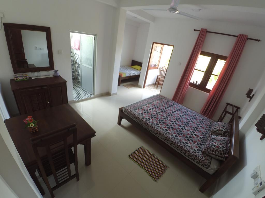 Open Sky Bed & Breakfast Weligama Ngoại thất bức ảnh